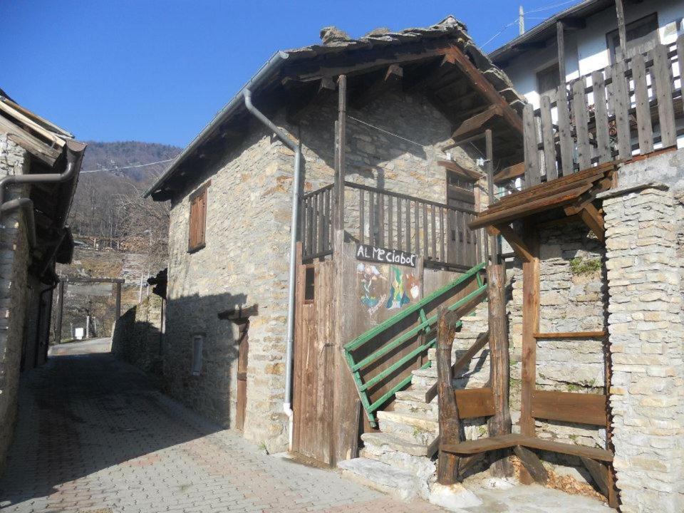 Agriturismo Fiorendo Pinerolo Kültér fotó